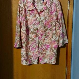 Blouse, pink flowers